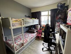 Blk 293D Skypeak @ Bukit Batok (Bukit Batok), HDB 4 Rooms #548234691